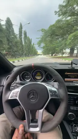 C63 AMG/// going sideways 😮‍💨 #w204 #c63 #fypシ゚viral #creatorsearchinsights #abuja 