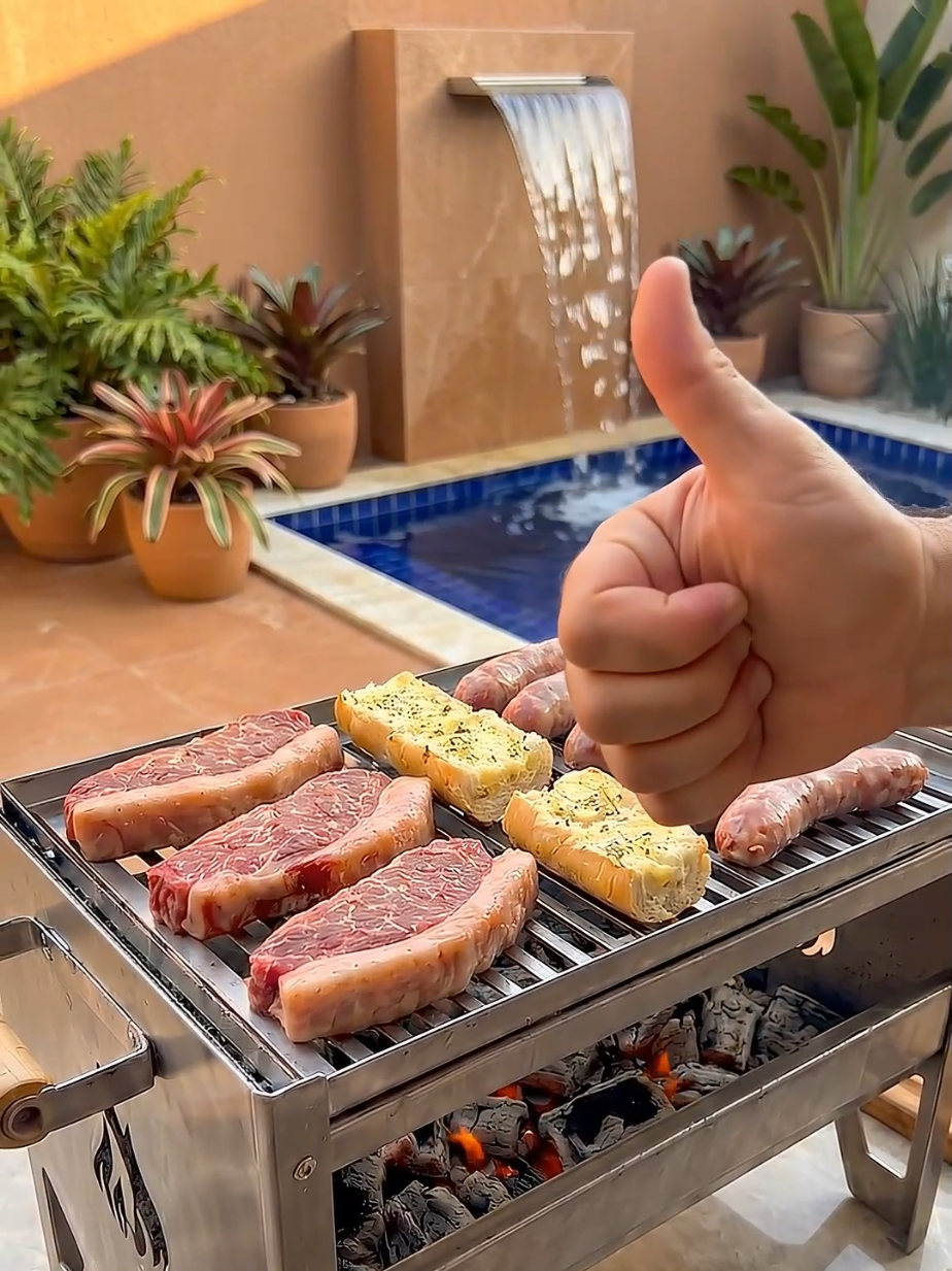 Churrasqueira Portátil firme e segura!🤩 #churras #churrasco #churrasqueira 