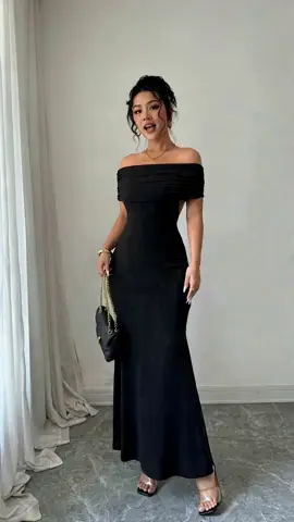 Curvy Women off Shoulder Backless Ruched Mermaid Maxi Dress, Bodycon Tummy Control Evening Gown, Date Night Cocktail Party Dress, Chic Formal Wear #backlessminidress #plussizesummerclothes #offshoulderfashion #plussizeoutfitideas #maxidressoutfit #homecomingdress #vestidosplussize #beigemaxidress #tiktokdress #curvyvacationdress