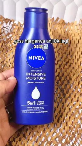 #ByeKulitHaus #NIVEAIntensiveMoisture #kulitlembap #NIVEAKlubIndonesia 