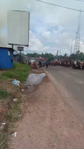 kebakaran dibapotek simpang 3 tempino #jambipride 