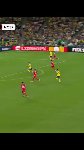 💔 SHOCKING MOMENT IN THE MATCH! Sweden star Viktor Gyökeres goes down injured during the goal celebration/play, leaving fans worried. 😢⚽ The stadium falls silent as everyone hopes for good news. A tough moment in an incredible game. Wishing him a speedy recovery! 🙏💙💛 #Gyokeres #ViktorGyokeres #Sweden #Football #Soccer          