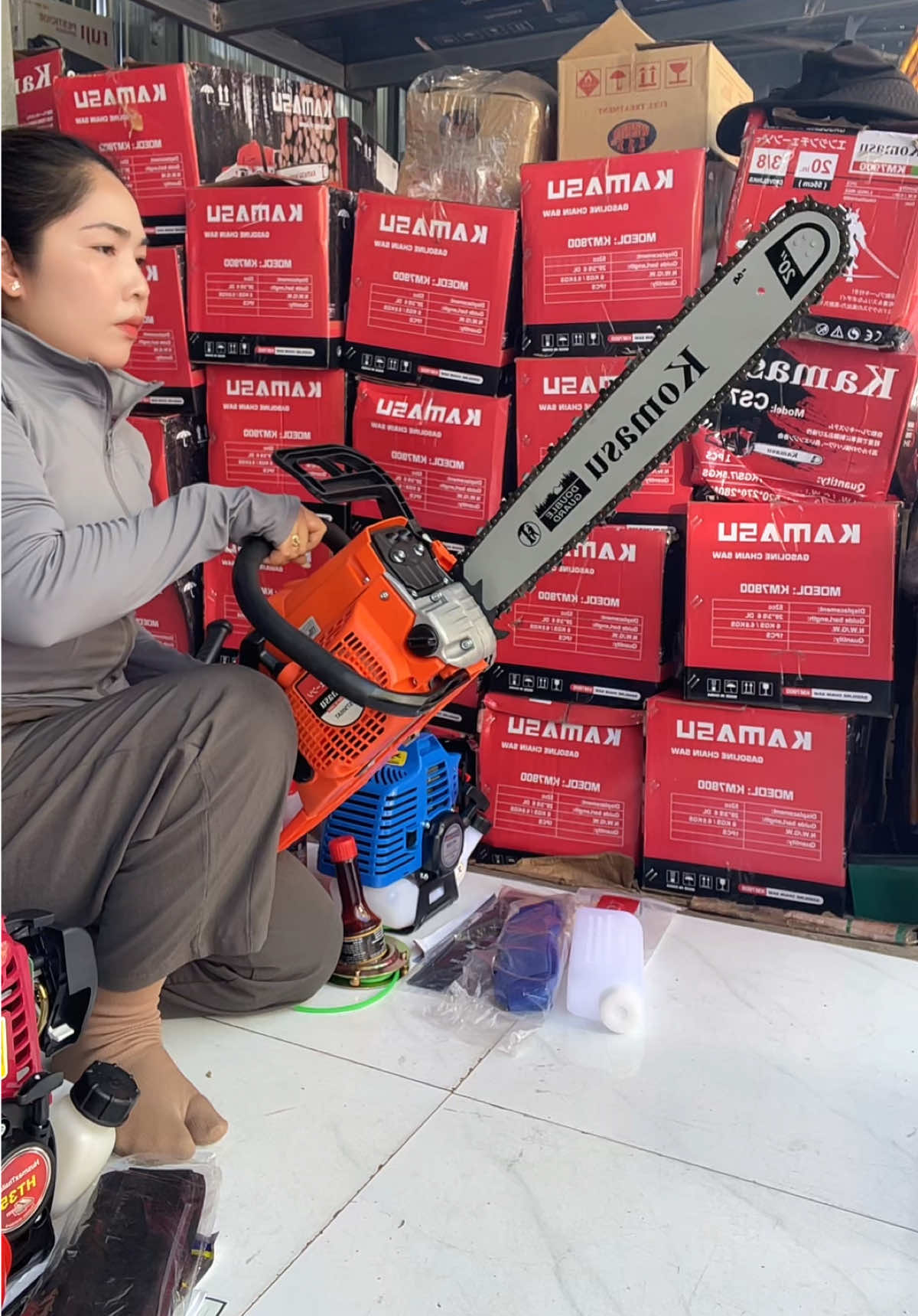 Máy cưa xích nồng lớn-Chuyên khai thác gỗ, xẻ gỗ cực mượt#maycuaxich #maycuaxich #maynongnghiep #xuhuongtiktok #xuhuong 