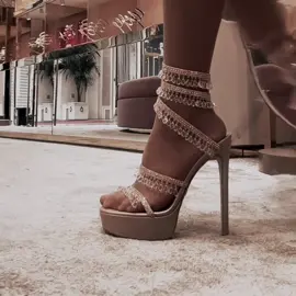 Princess heels- #renecaovilla #reels #tiktok #edit #fashion