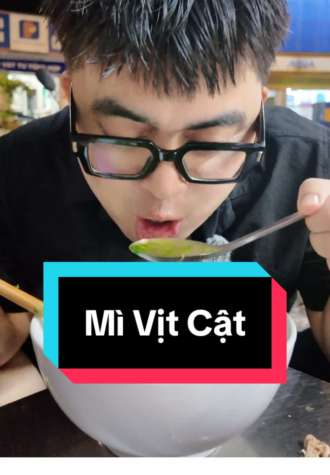 Mì đêm dư lày đủ ấm bụng chưa các sếp #khanhld #nuocchongno #ancungtiktok #vtmgr #andem 