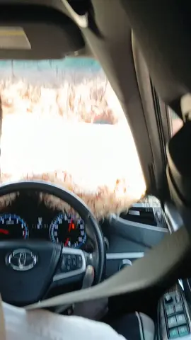 Ma bro @dengsendiro driving on Entebbe Highway 120km/hr iam proud of you always i give you big respect you are the best ma bro.