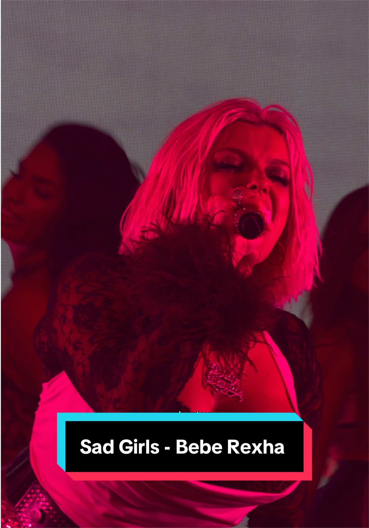 Bebe Rexha performing 'Sad Girls’ live in Manhattan, NY - Dirty Blonde Pop Up Show - June 15, 2026 #Beberexha #Dirtyblonde #concerttiktok #dirtyblondepopup #moodyontour @Bebe Rexha @Club Bebe Rexha 