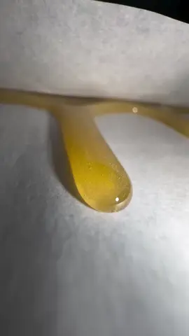 Pretty lip balm #purerosin #rosinhash #viralvideos #thebest #honey 