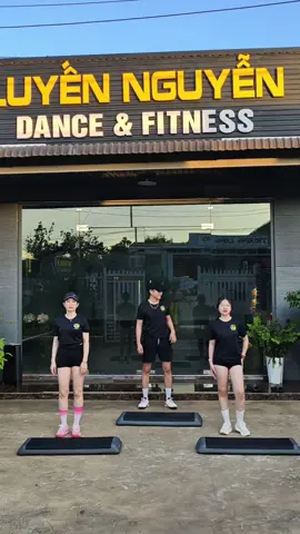 Stepfit đơn giản, hiệu quả dễ tập, Vui Khỏe nha chị em #luyennguyenfitness #xuhuongtiktok 