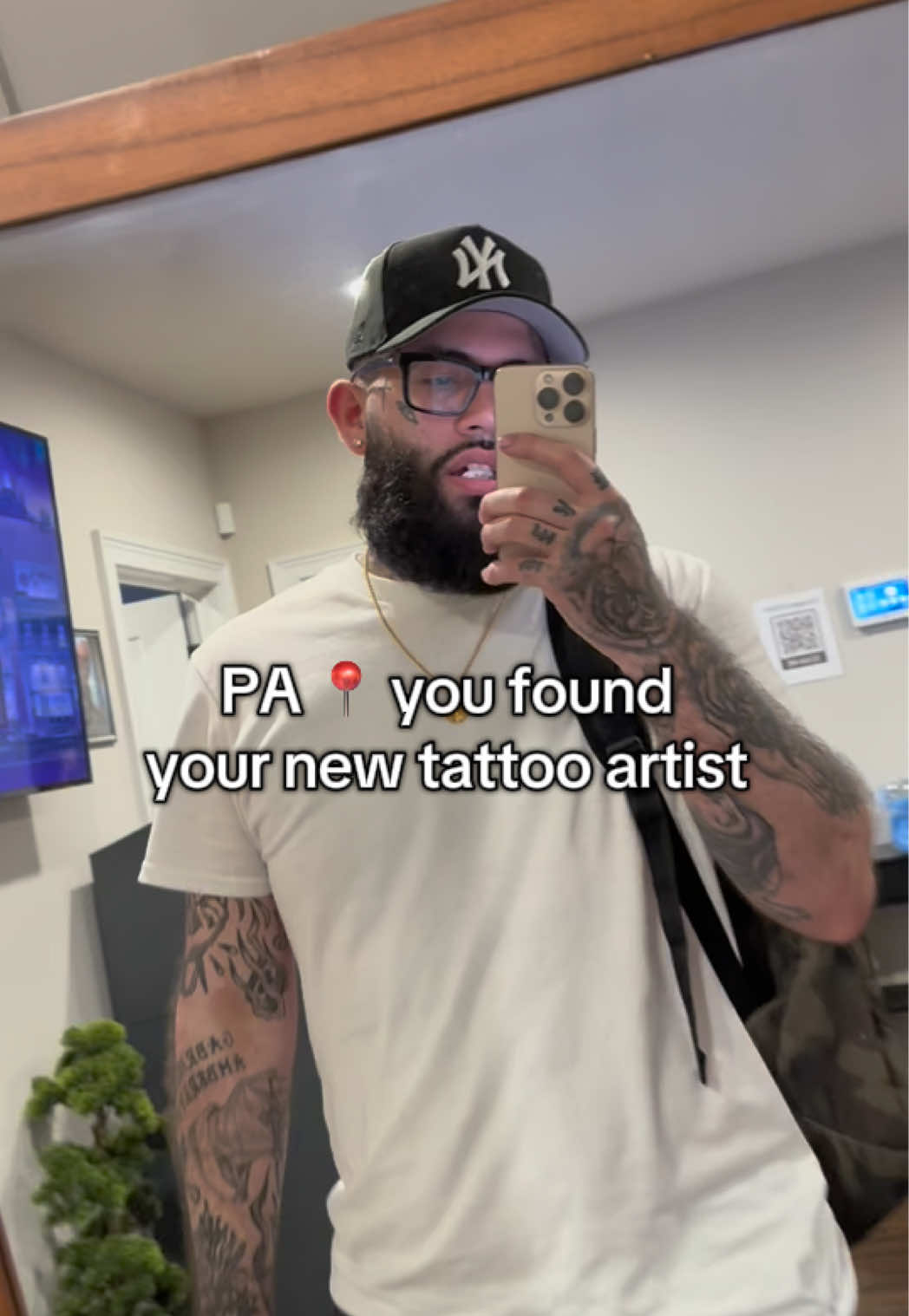 come get tatted #tattooartist #tattooshop #burgosink 