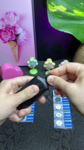 Pin dùng cho chìa khóa tô, xe máy, các thiết bị định vị , thay cho chìa khóa cửa cuốn, đồng hồ, máy tính học sinh,… 
