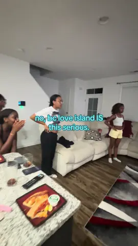 the amount of times we had to pause the episode to debrief💀 #LoveIsland #fyp #friends 