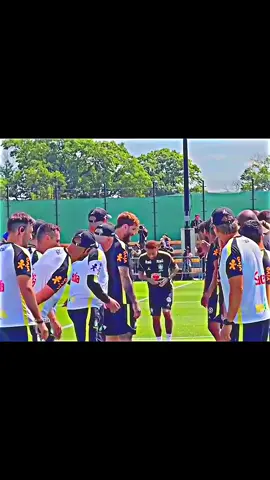 অনুশীলনে ফিরেন নেইমার জুনিয়র..!🇧🇷🫶🇧🇷❤️‍🩹🇧🇷❤️🇧🇷✋😜🤚 #Neymar #foryou #football #foryoupage #fyp @𝐈𝐭s💥𝐓𝐀𝐑𝐀𝐊⚽