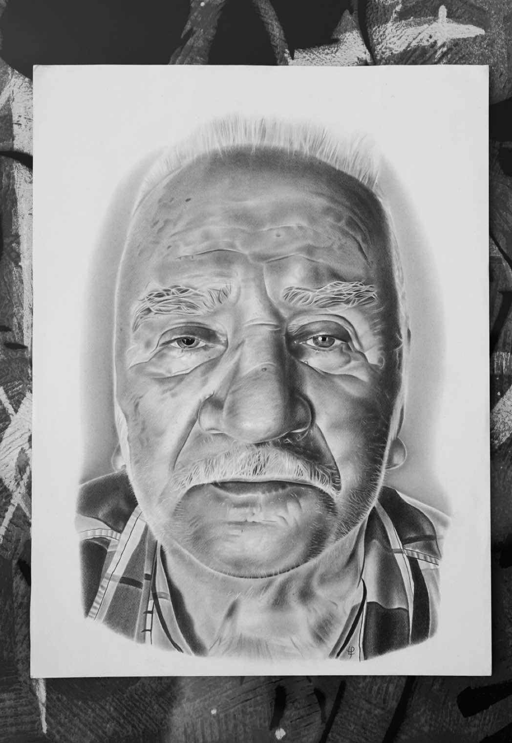 Pencil portrait of my grandpa. Added a darker background to it. Done using all graphite pencils ✏️#pencildrawing #portraitdrawing #graphitedrawing 