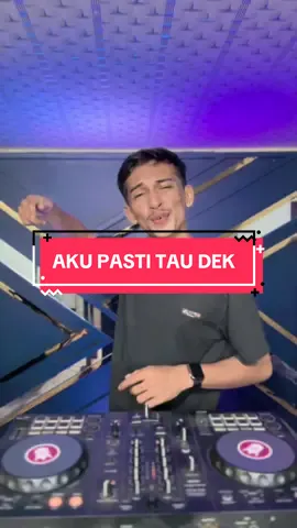 KELUARKAN SEMUA STIKER KALIAN💃🔥 || AKU PASTI TAU DEK ( YOGIPERLIAN X BIMBIMTHIS )#boxingmedan🥊 #aingdorih #fyp #viral #beranda 