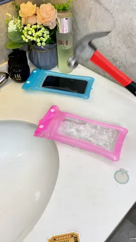 🏊 Stop Wasting Money On Overpriced Ugly Waterproof Phone Bags #WaterEssentials #WaterproofPhonePouch #SummerHacks #TikTokShop#fouryou 
