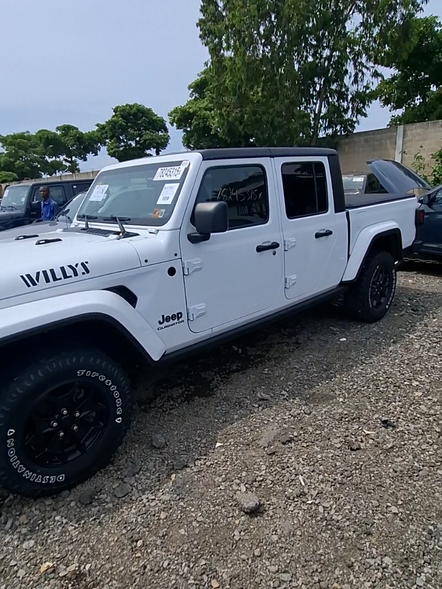 Jeep Gladiator 2021 full options  +229 0140497420 / +227 96699196 #benintiktok🇧🇯 #burkinatiktok🇧🇫🇧🇫🇧🇫❤️ #jeep #gladiator #viral 