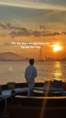 Hoá ra Nha Trang cũng có 1 nơi ngắm hoàng hôn đẹp vậy😰. #nhatrang #hoanghonnhatrang #vinpearl #dulichnhatrang #dicungyang 