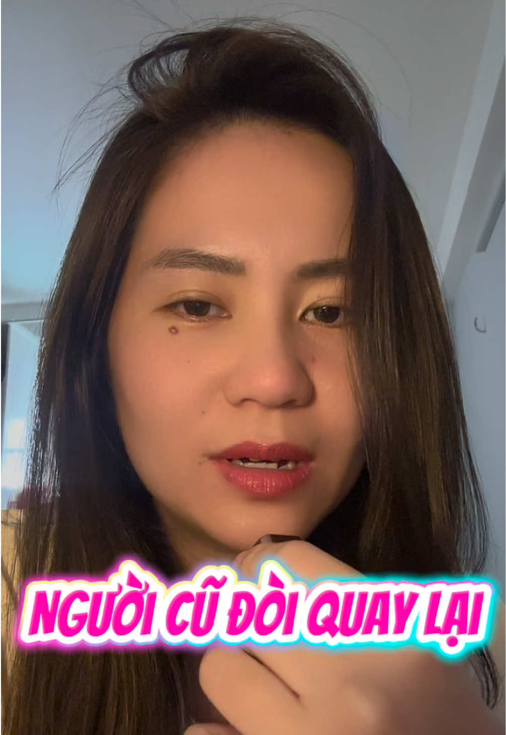 Người yêu cũ đòi quay lại? Mấy bà sẽ dang tay chào đón, hay tiếp tục bước đi con đường của mình? #tinhyeu #chiatay #yeubanthan 