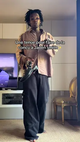 En vrai il a tellement dead sa tenue aussi ! @Christian Louboutin 