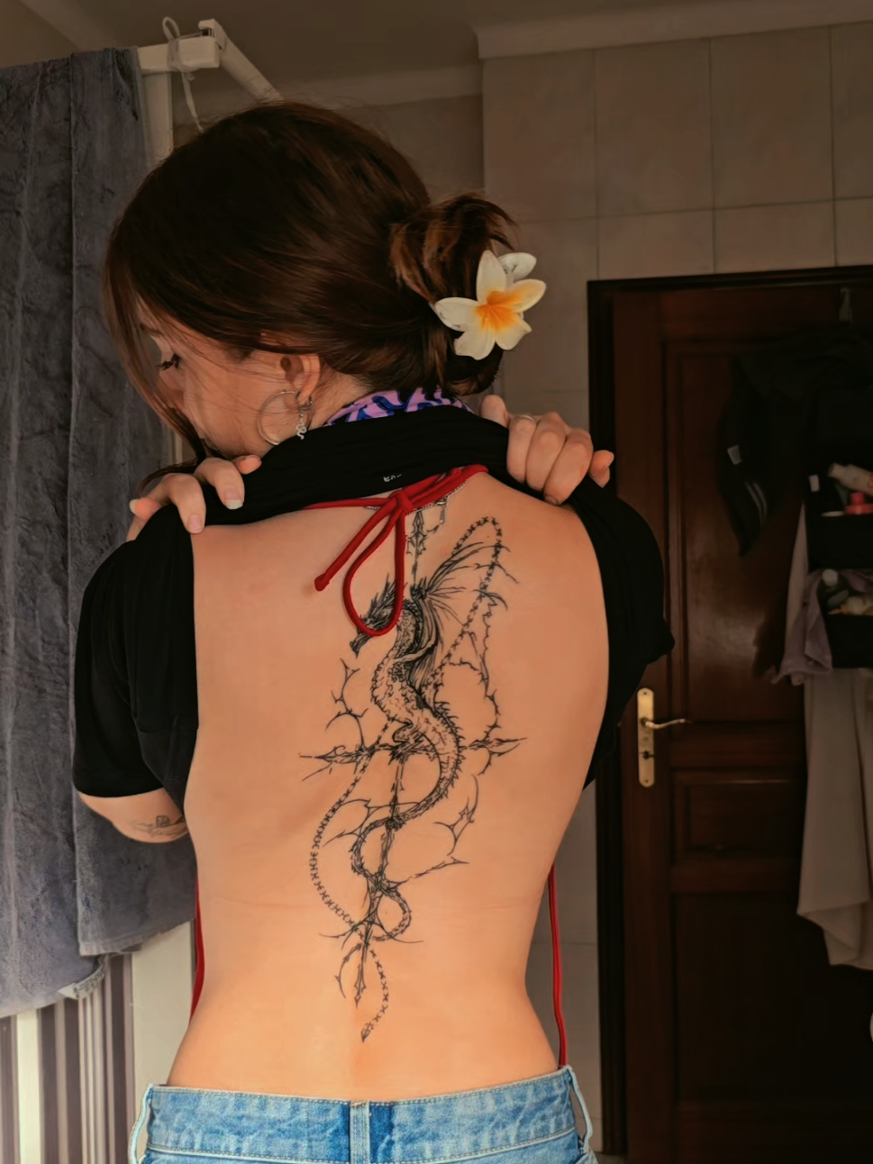 #backtattoo #back #tatoo #itch #tattoos  made with @COURA TATTOO 