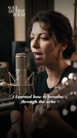 🎶Out of the Flame 🎶 by Pamela I don't owe you my sorrow I rose out of the flame 🎶 #blues #soul #empowerment #staysoularchiveroom #NewMusic 