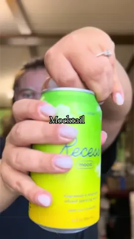 The EASIEST mocktail ever!! Now I just need to try the zero-proof margarita!! #recesspartner @Recess #mocktailrecipe #mocktail #momtiktok #healthjourney 