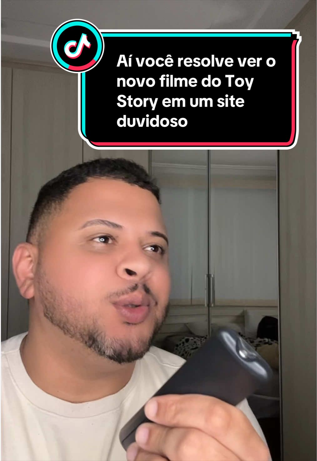 Aí você resolve ver o novo filme do Toy Story em um site duvidoso #toystory #humor #viral #fy #filme 
