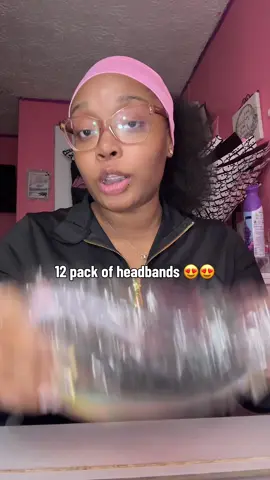 These headbands are so stinking cute!! 🤩🤩🤩 #headbands #cute #hairaccessories #girlythings #tiktokshop 