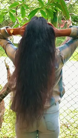 රැලි කොන්ඩයක් තියේවී 🌿🫣 #fyp #hairtok #longhair #srilanka #girlsoftiktok 