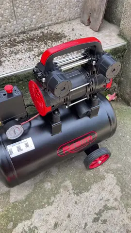 HEAVYDUTY PORTABLE AIR COMPRESSOR OIL FREE 220V 0.8MPA sizes: 8L/30L/50L 1100W/2000W BY REAIM✅‼️‼️‼️ #REAIM #AIRCOMPRESSOR #HEAVYDUTY #COMPRESSOR #FYP 