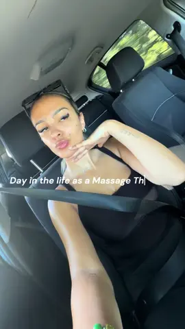 DM me for a lymphatic drainage massage @ auralinebeauty.uk on ig  #massagetherapist #dayinlife #lymphaticdrainagemassage #detoxmassage #bodysculpting 