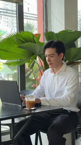 Áo trắng để mấy ngày mới giặt vẫn sạch sáng choang vì đã có lăn khử mùi vượt trội X-Men For Boss Pro ngăn ố vàng tới 96H. #XmenforBoss #prodeo #96hgiammuimohoi #nganvetovang #antoanchoda