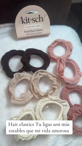 Hair#petal #elastics #kitsch #suave #ligera 