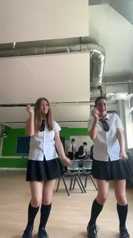 school tt 🫡 #school #fyp #viral #dance #bestie 