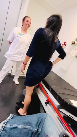 TAN GRANDOTA Y LE DA MIEDO ESE TIPO DE INYECCIONES PORQUE LAS OTRAS NO CREO  🤭😂🤭😂🤭😂🤭😂 #lomasvistoentiktok #viral 