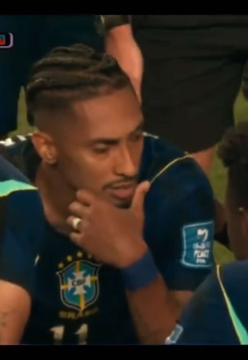 i feel so bad for him 💔 #fcbarcelona #raphinha 