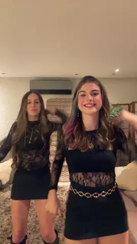 ja ta podendo dançar? @agatha #divas #amo 
