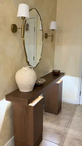 Mesa para la entrada con luz led!