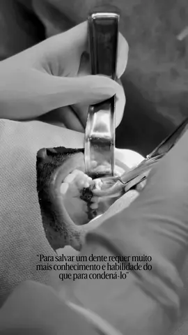 Eu AMO um reimplante intencional 🥰🌸👏🏻 #endodontia #odonto #casos #inovação #conduta 