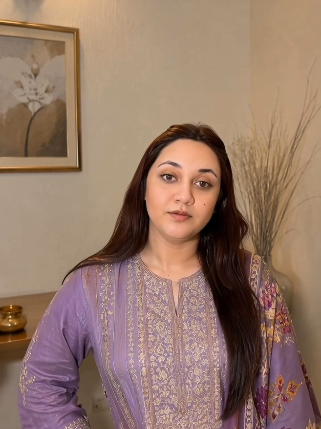 Ap sab log bhi bta ? 😅 #tiktokgrowthchallenge #eman #emanrajab #foryoupage #trendingvideos 