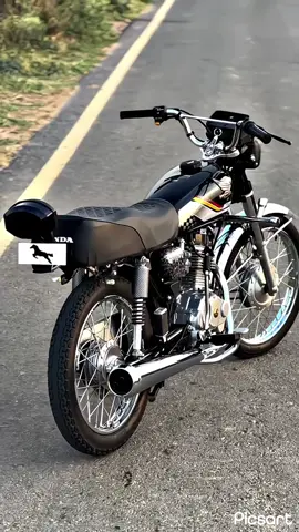 MashaAllah👀♥️✨#fyp #cg125lovers #bike #unfreezmyaccout 