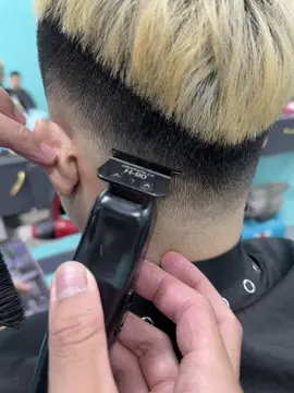 Mẫu kẻ vạch hota nhất năm 2026 cho boi phố#Quânbarbershop #tocnamdep #viral #fypp #xuhuong 