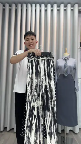 Quần ống rộng xuông dáng dài #susuclothing #quanduidibien #quanongrong #hangmoive 