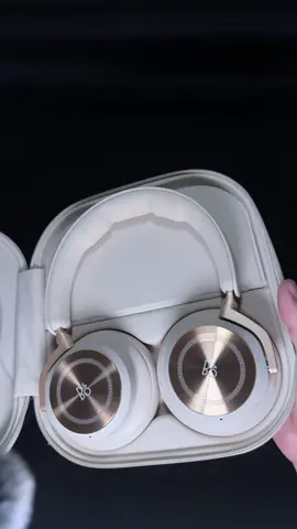 Bang & Olufsen HX 🤍✨ Premium unboxing • Премиальная распаковка #BangOlufsen #BeoplayHX #Unboxing #Tech #распаковка 