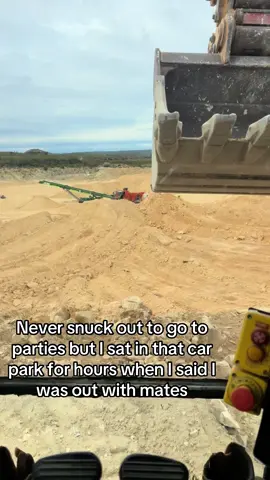 #fyp #relateable #ineedanother #hiluxownersclubaustralia #n80saustralia @80Cruza @Mîķë @kye keilar @reillys_luxxie @ANGRYGU @HEADYSN70 @.Cam @LOUD79 