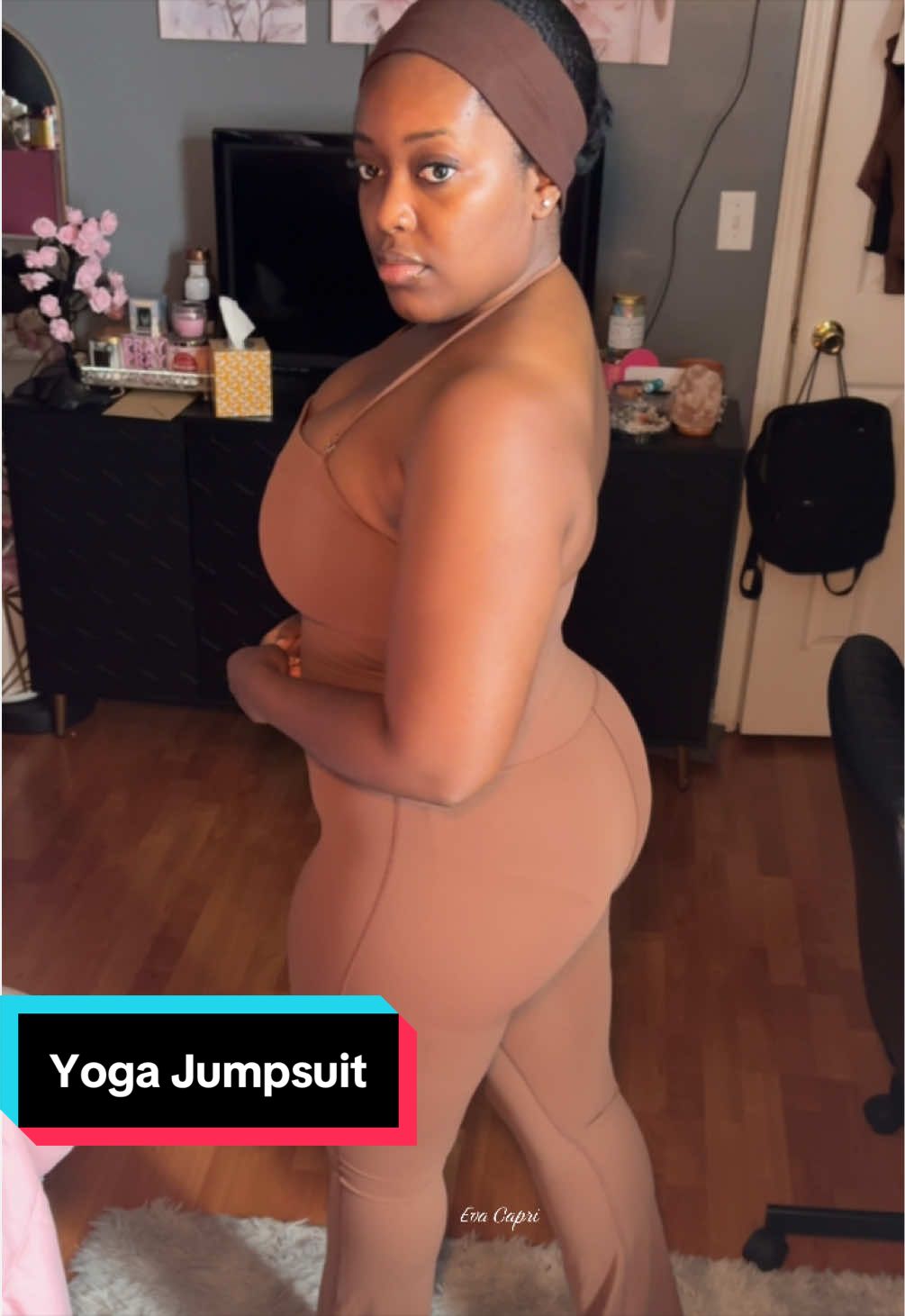 🧘🏾‍♀️ #yoga #activewear #evacapri #jumpsuit #clothing  
