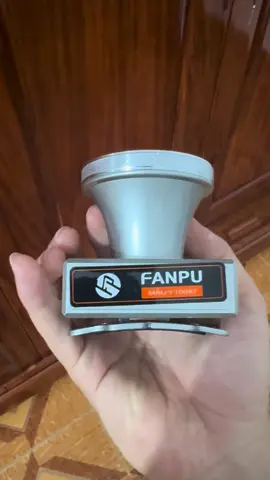 Đèn pin đội đầu fanpu. Đèn đội đầu.