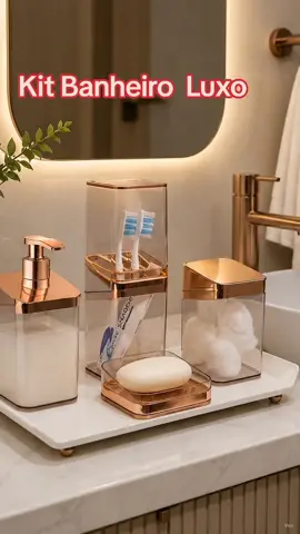 ✨ Kit Banheiro Luxo Rose Gold Deixe seu lavabo mais elegante e organizado com este lindo kit rose gold. Ideal para armazenar sabonete líquido, escovas de dentes, algodão e sabonete, trazendo praticidade e um toque sofisticado para a decoração do banheiro. #kitbanheiro #kitlavabo #decoracaodebanheiro #organizacaobanheiro #achadinhotiktokshop 