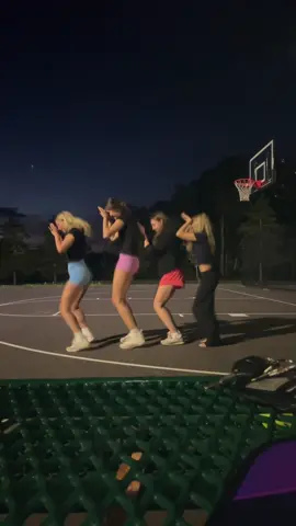 pickleball baddies asf 😝🏓#pickleball #dance #bsfs #fyp #blowthisup 